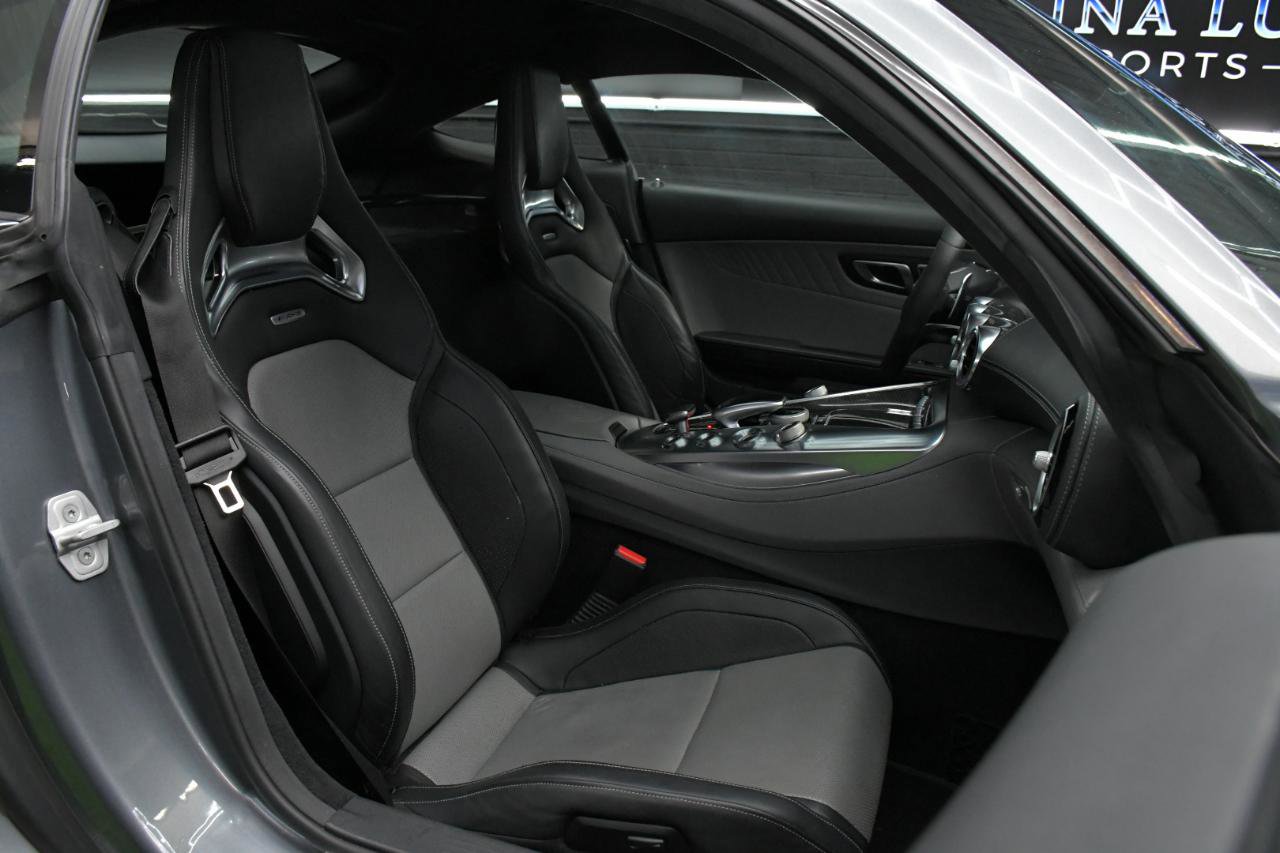 Used 2018 Mercedes-Benz AMG GT S image 39