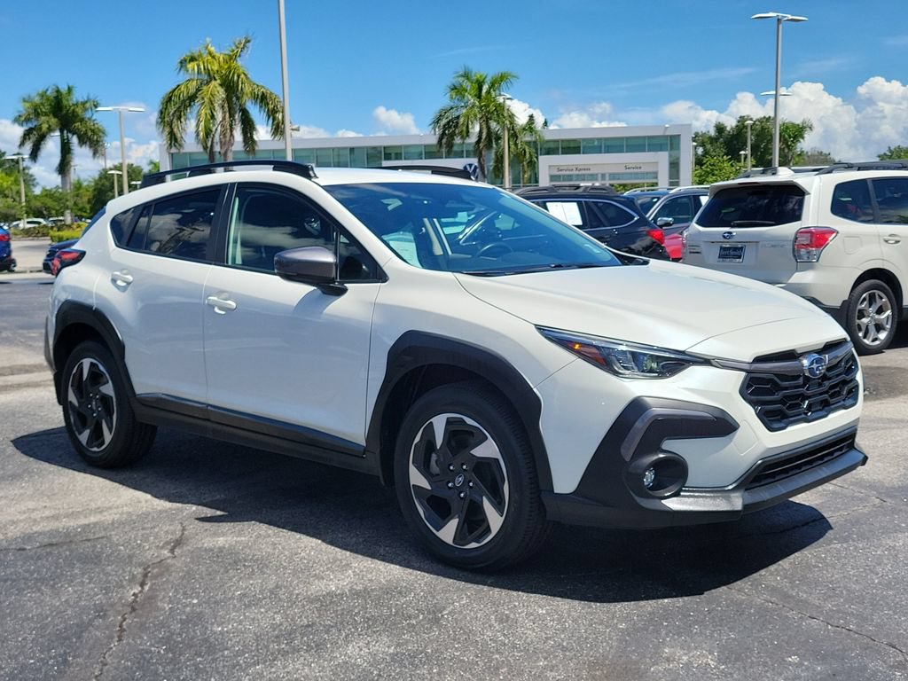 Used 2024 Subaru Crosstrek 2.5i Limited w/ Popular Package #3A AWD/4WD image 2