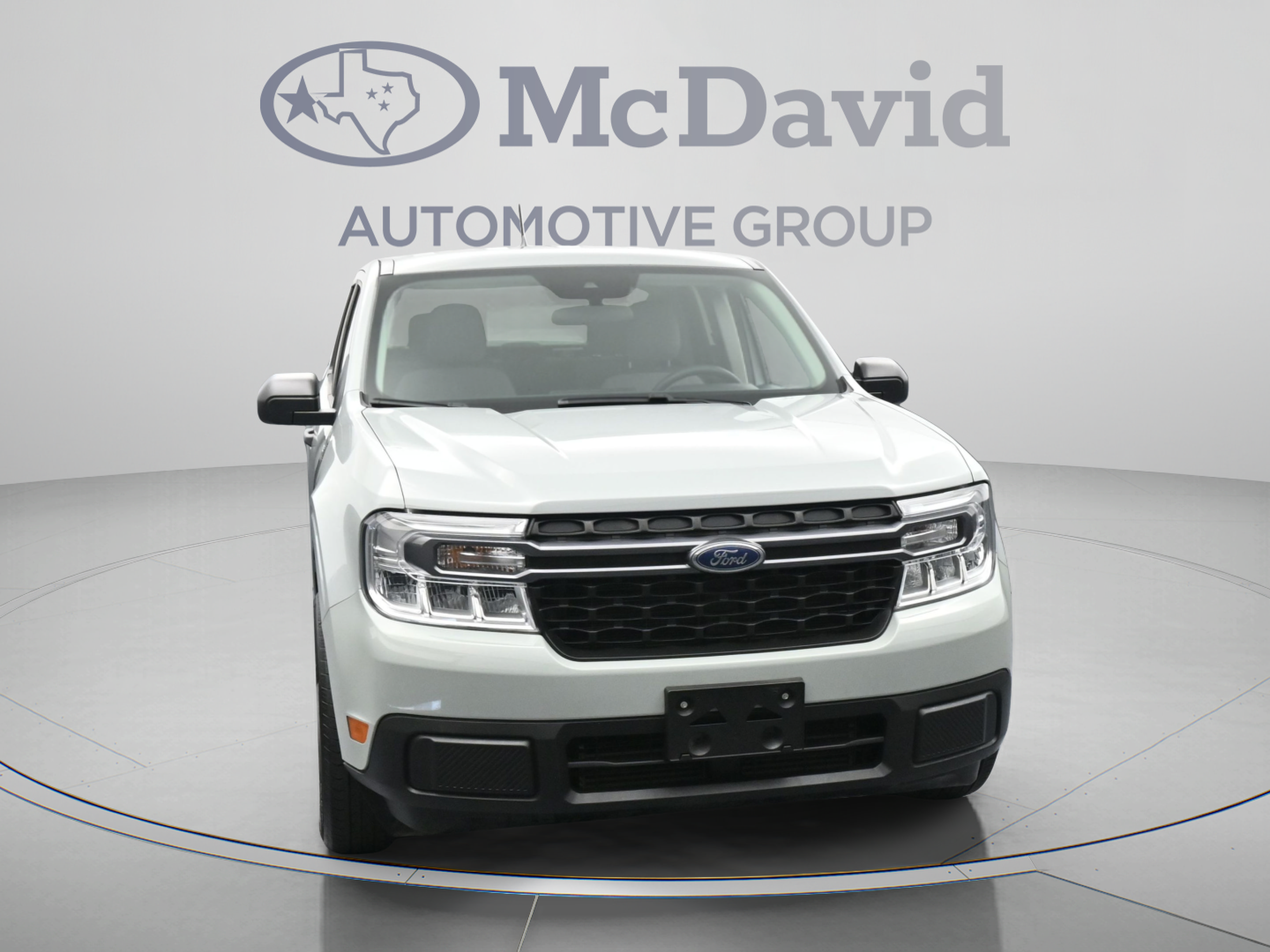 Used 2023 Ford Maverick XLT FWD image 2
