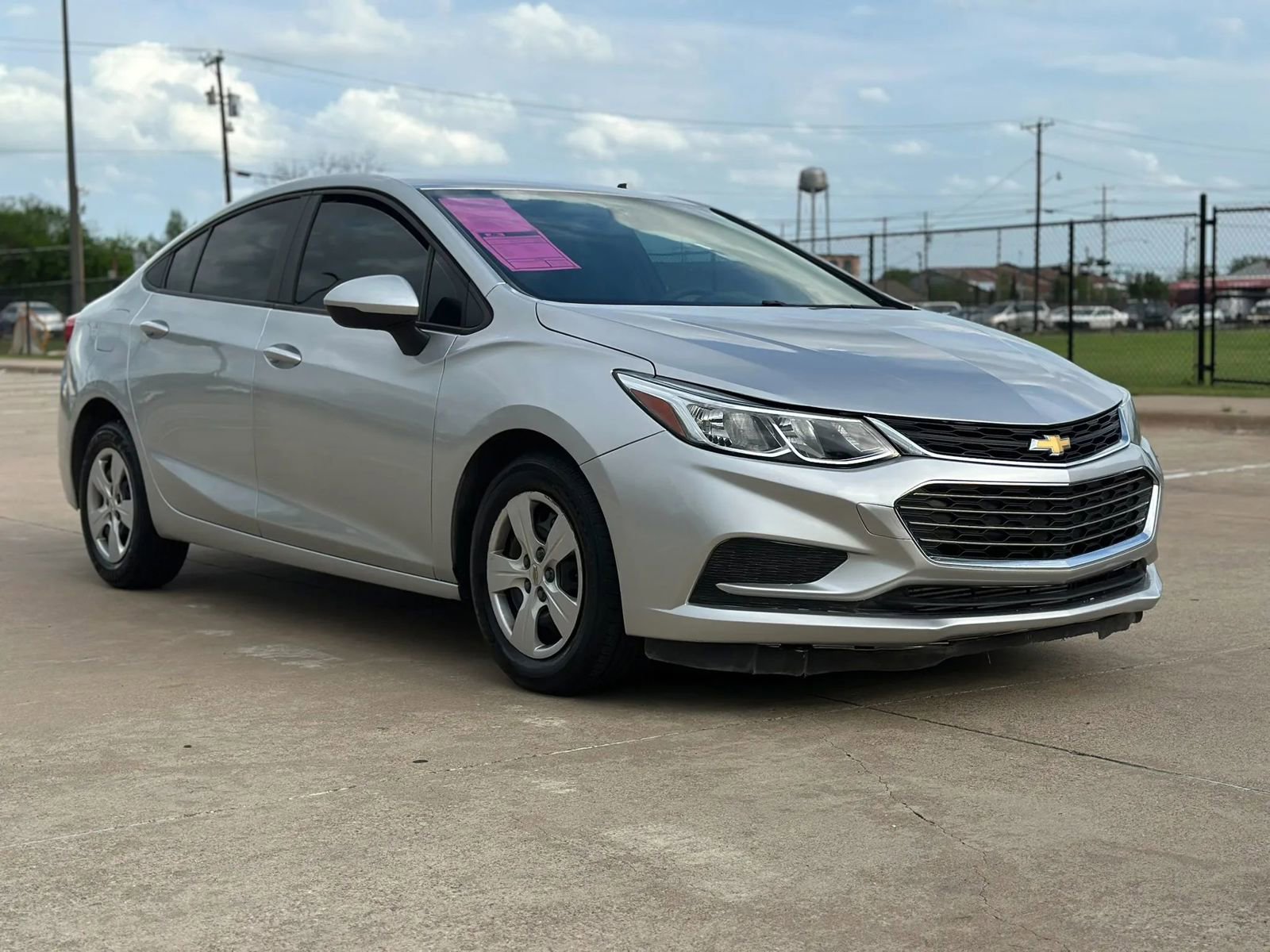 Used 2018 Chevrolet Cruze LS FWD image 3