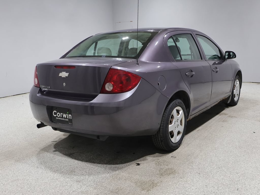 Used 2006 Chevrolet Cobalt LS FWD image 2