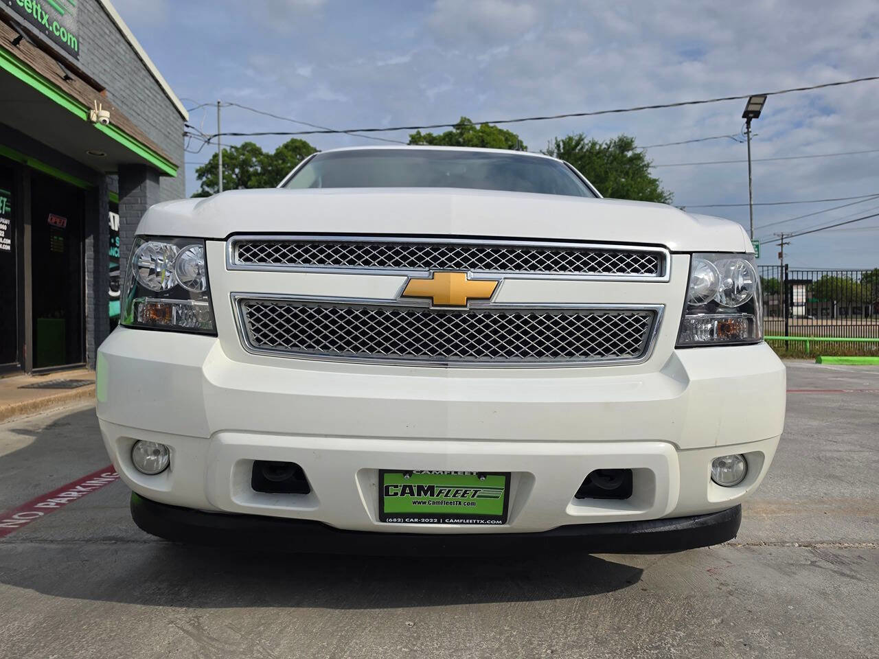 Used 2012 Chevrolet Suburban LT AWD/4WD image 8