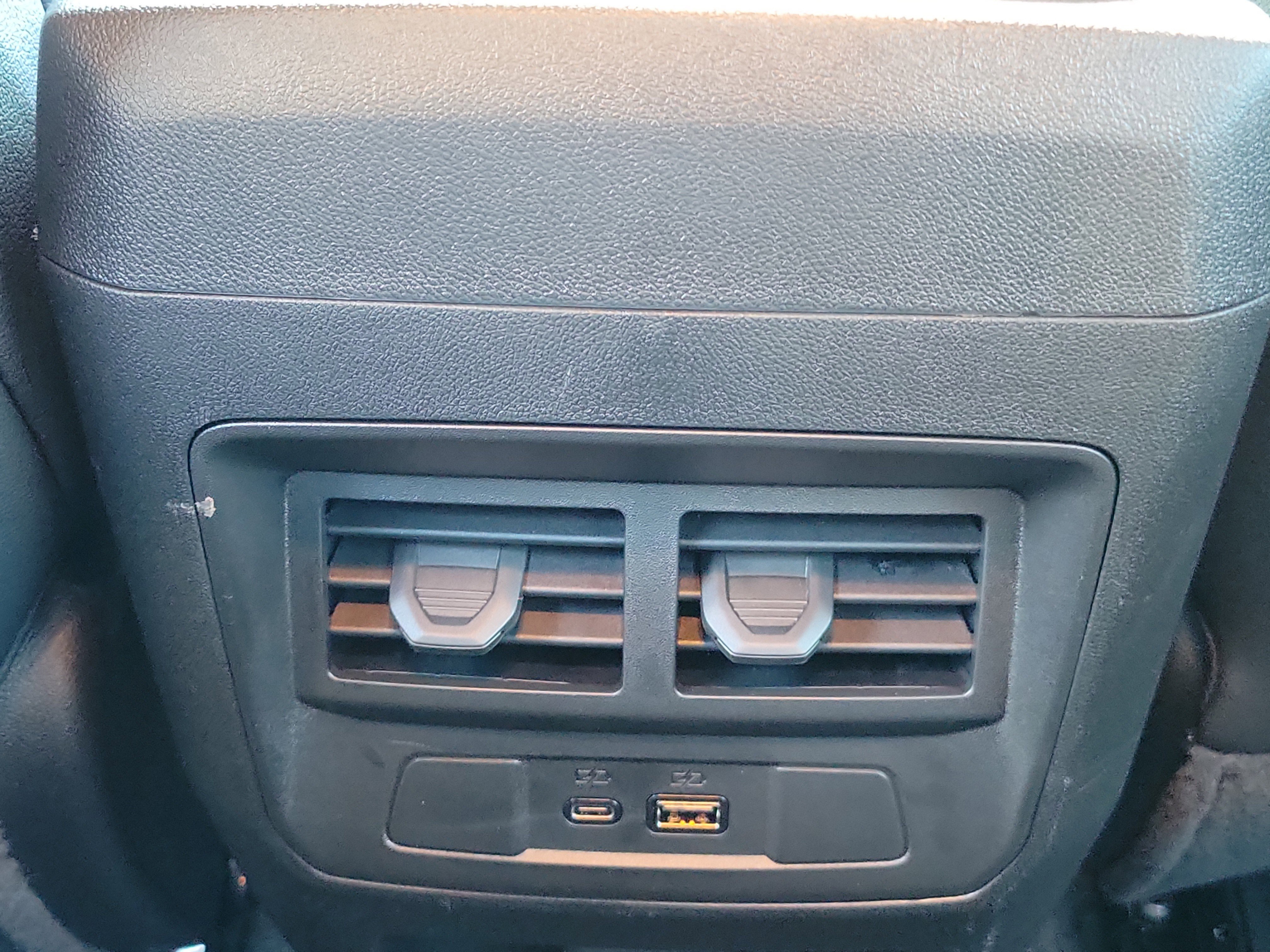 Used 2026 Chevrolet Colorado LT w/ LT Convenience Package image 19