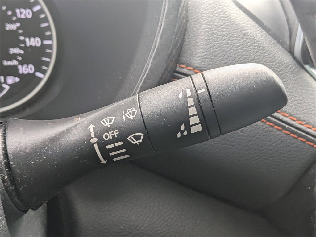 Used 2023 Nissan Sentra SR w/ SR Premium Package image 26