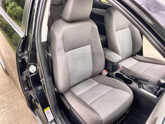 Used 2016 Toyota Corolla LE FWD image 12