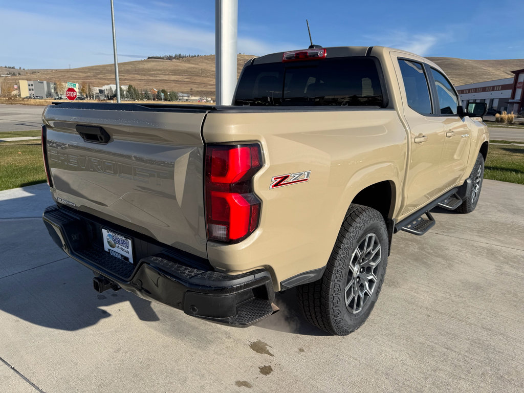 Used 2023 Chevrolet Colorado Z71 w/ Z71 Convenience Package 2 image 9