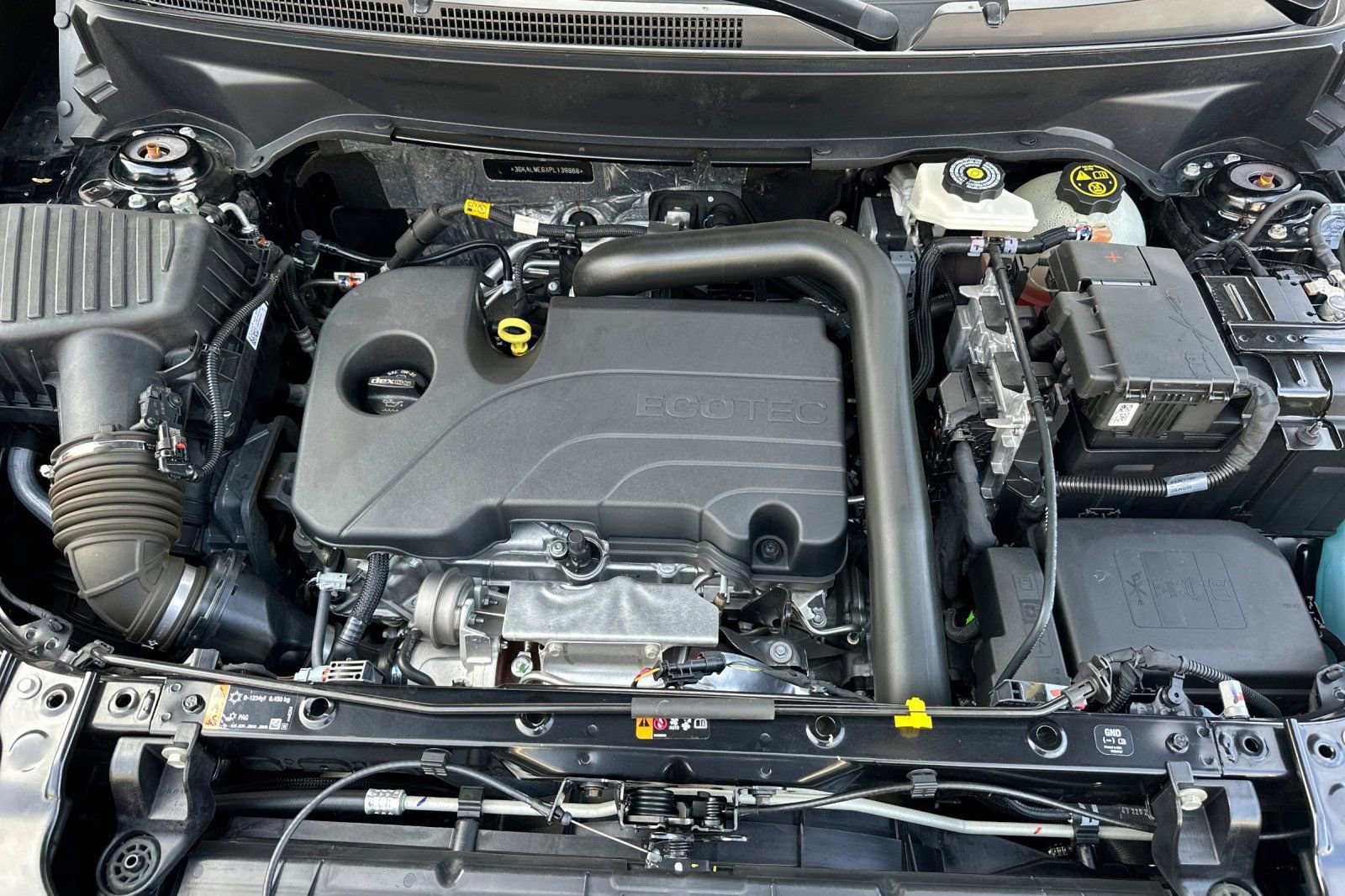 Certified 2023 GMC Terrain SLE w/ Elevation Edition image 24