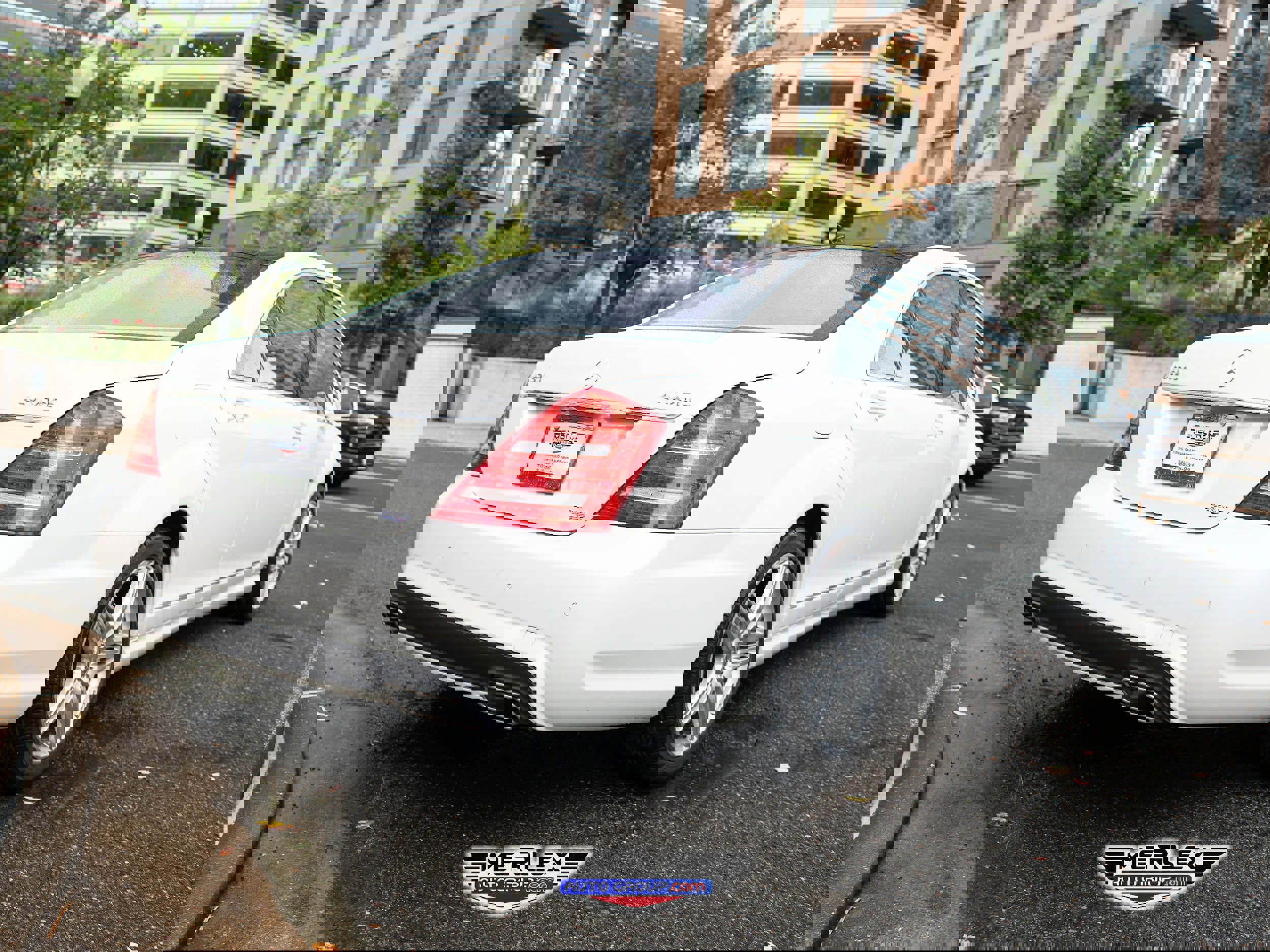 Used 2012 Mercedes-Benz S 550 4MATIC w/ Sport Pkg image 7