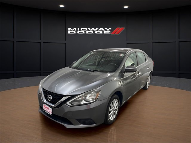 Used 2019 Nissan Sentra SV image 2