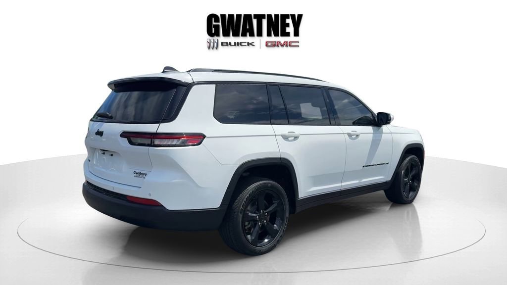 Used 2024 Jeep Grand Cherokee L Laredo AWD/4WD image 3