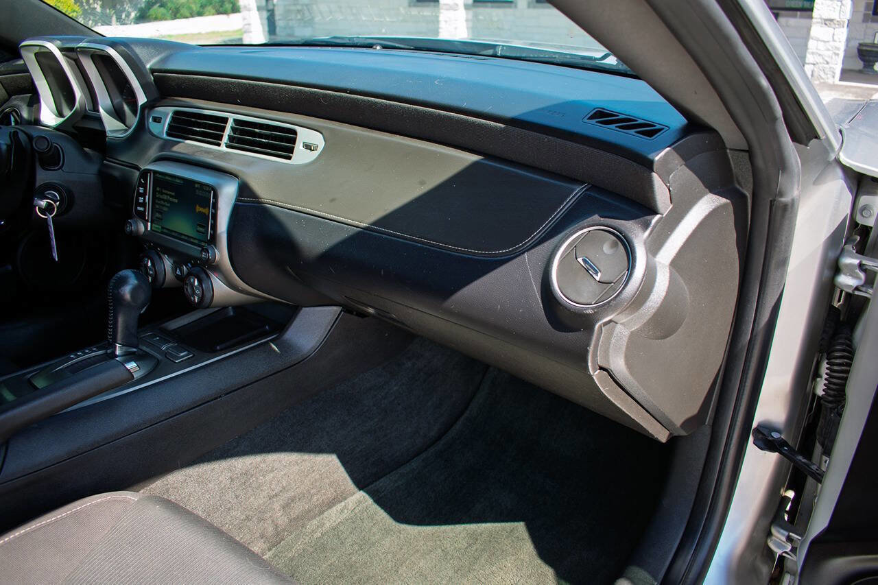 Used 2014 Chevrolet Camaro LT RWD image 35
