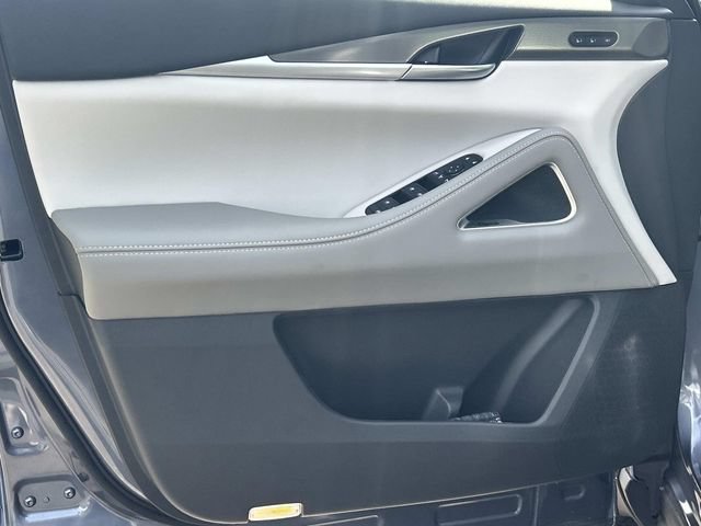 New 2027 INFINITI QX60 Luxe FWD image 18