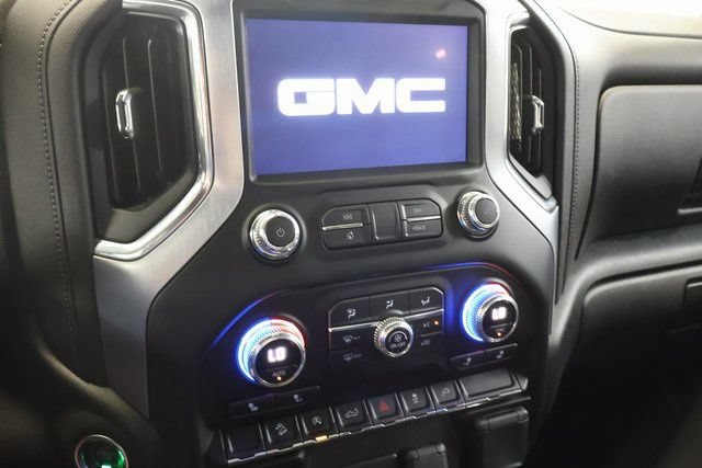 Used 2020 GMC Sierra 1500 Elevation w/ Elevation Value Package AWD/4WD image 22