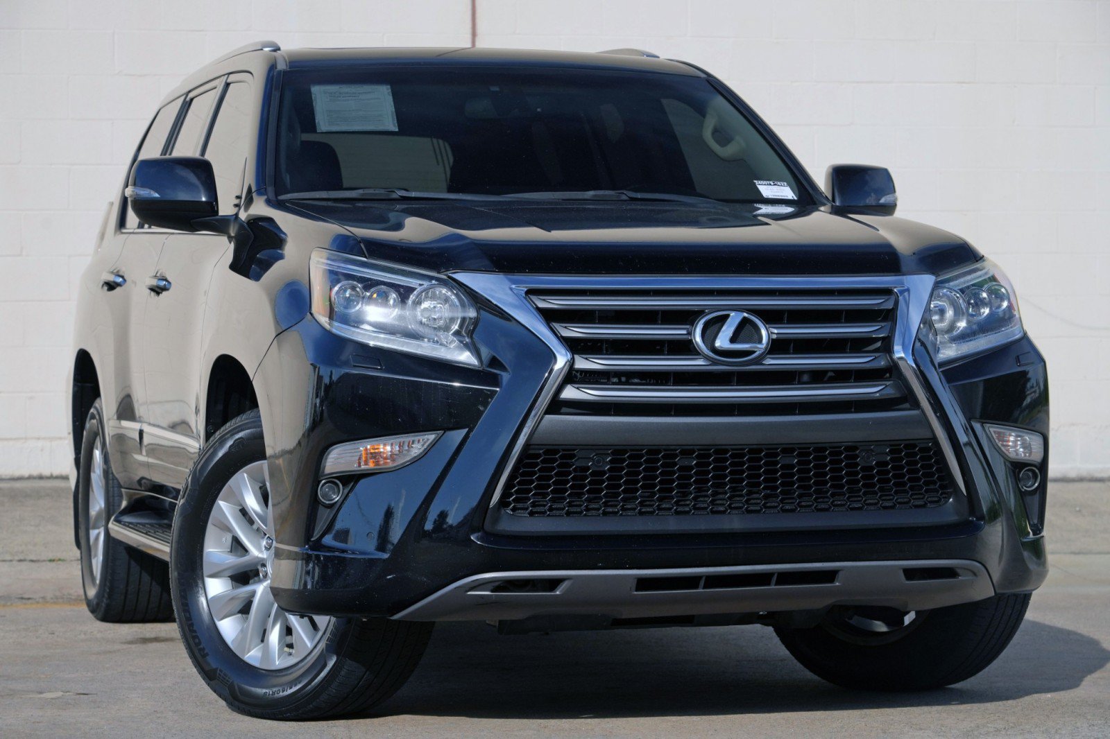 Used 2019 Lexus GX 460 Premium AWD/4WD image 2