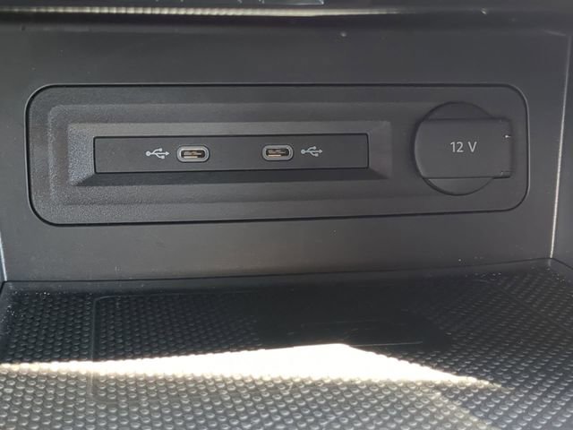 Certified 2023 Volkswagen Atlas Cross Sport SE w/ Black Wheel Package image 23