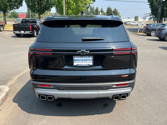 Used 2024 Chevrolet Traverse Z71 w/ LPO, Floor Liner Package AWD/4WD image 6