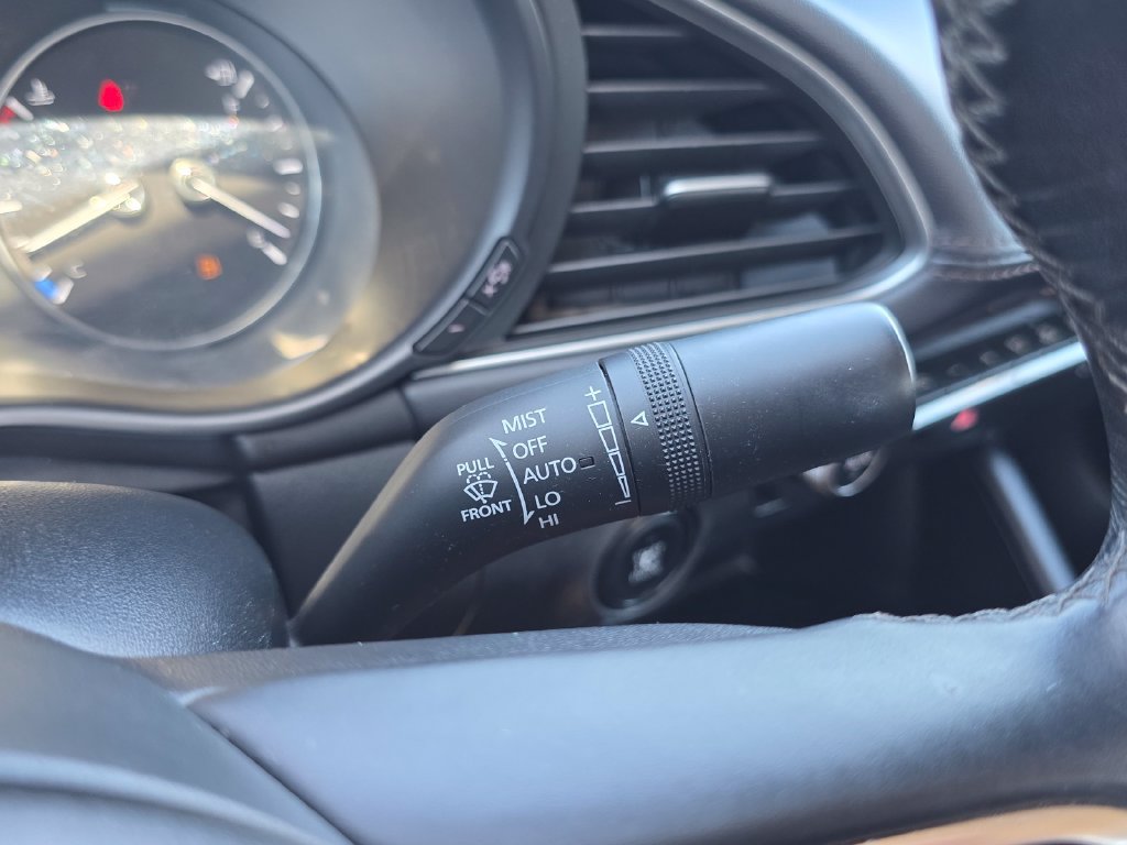 Used 2024 MAZDA MAZDA3 s FWD image 36