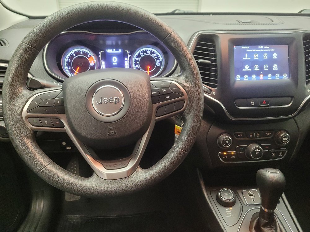Used 2020 Jeep Cherokee Latitude AWD/4WD image 22