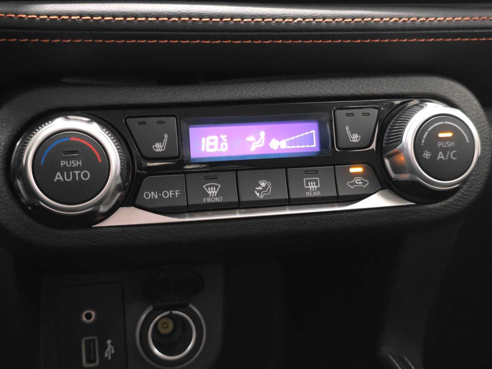 Used 2020 Nissan Kicks SR FWD image 15