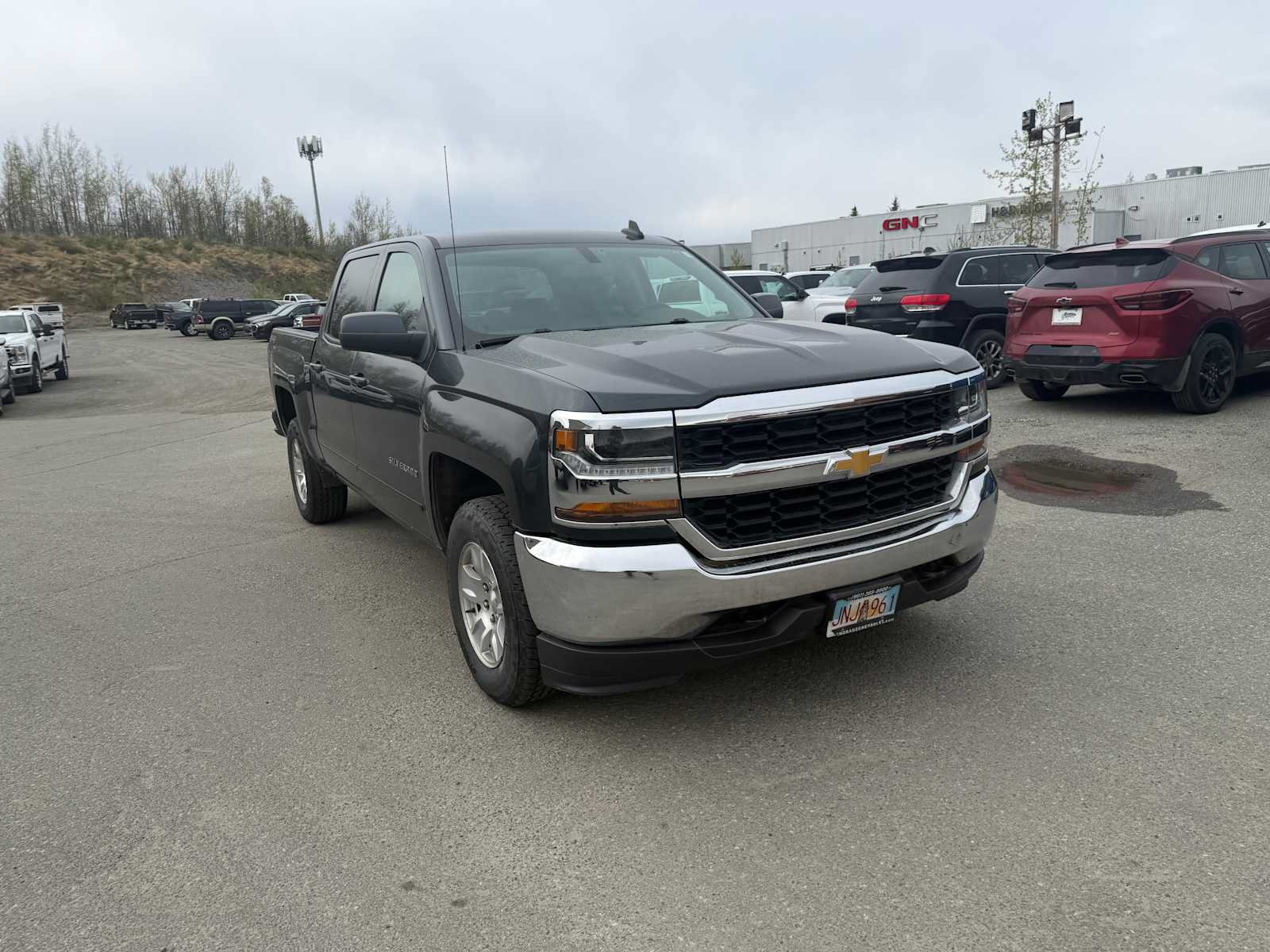 Used 2017 Chevrolet Silverado 1500 LT AWD/4WD image 5