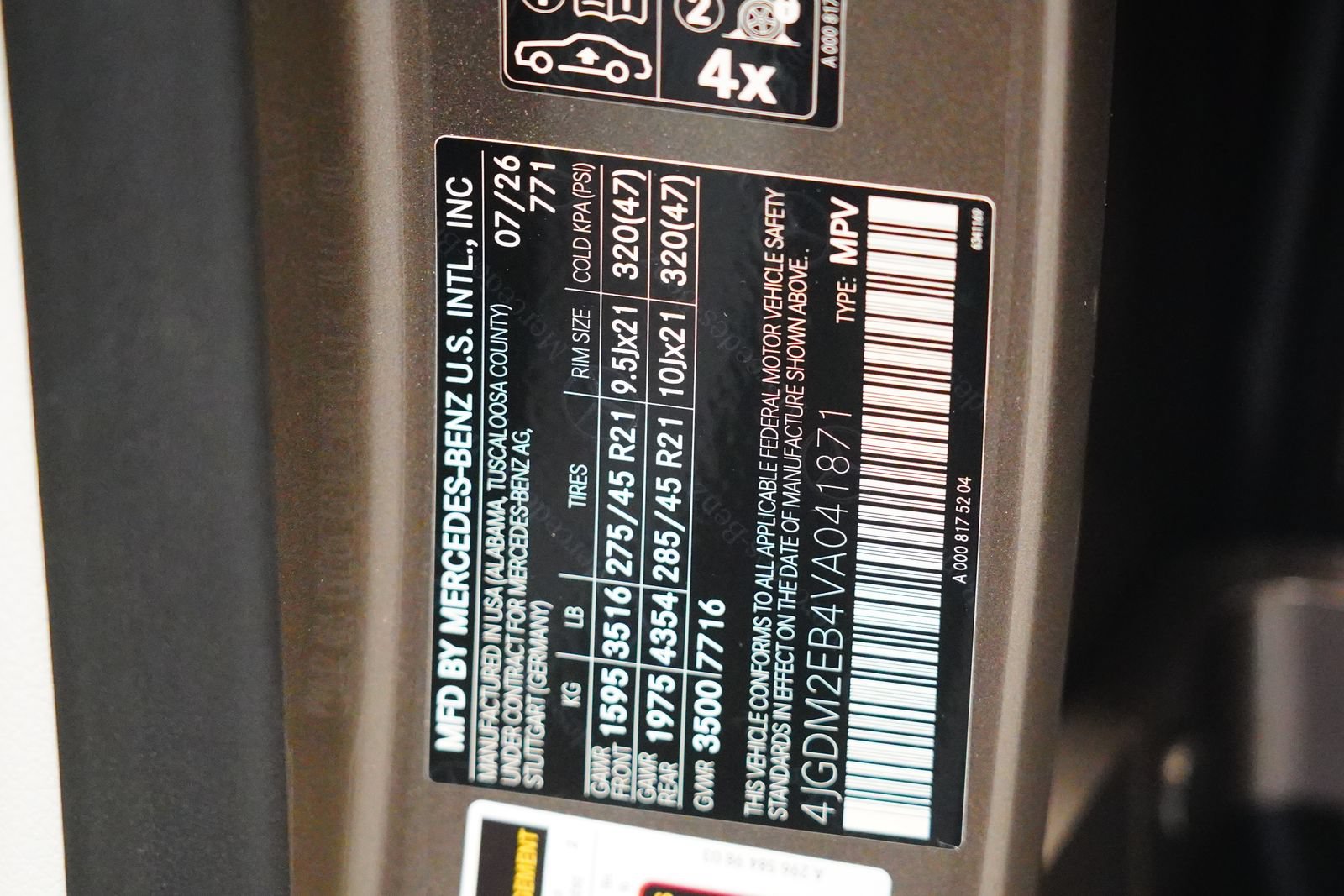 New 2027 Mercedes-Benz EQS 400 4MATIC SUV image 36