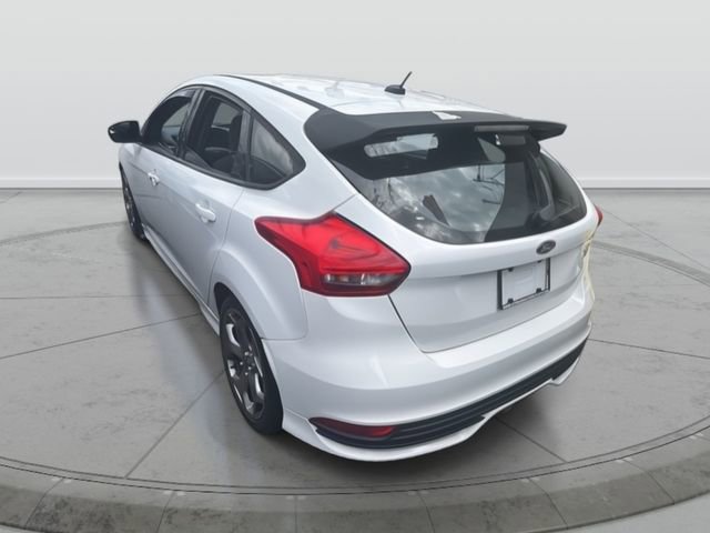 Used 2015 Ford Focus ST image 4