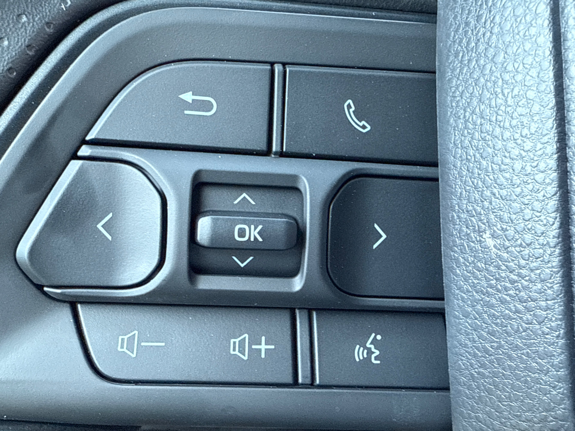 New 2026 Toyota Tundra SR5 RWD image 30