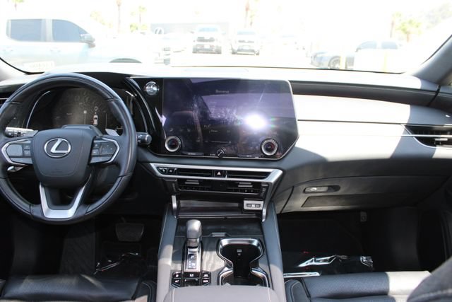 Certified 2025 Lexus RX 450h AWD w/ Convenience Package image 10