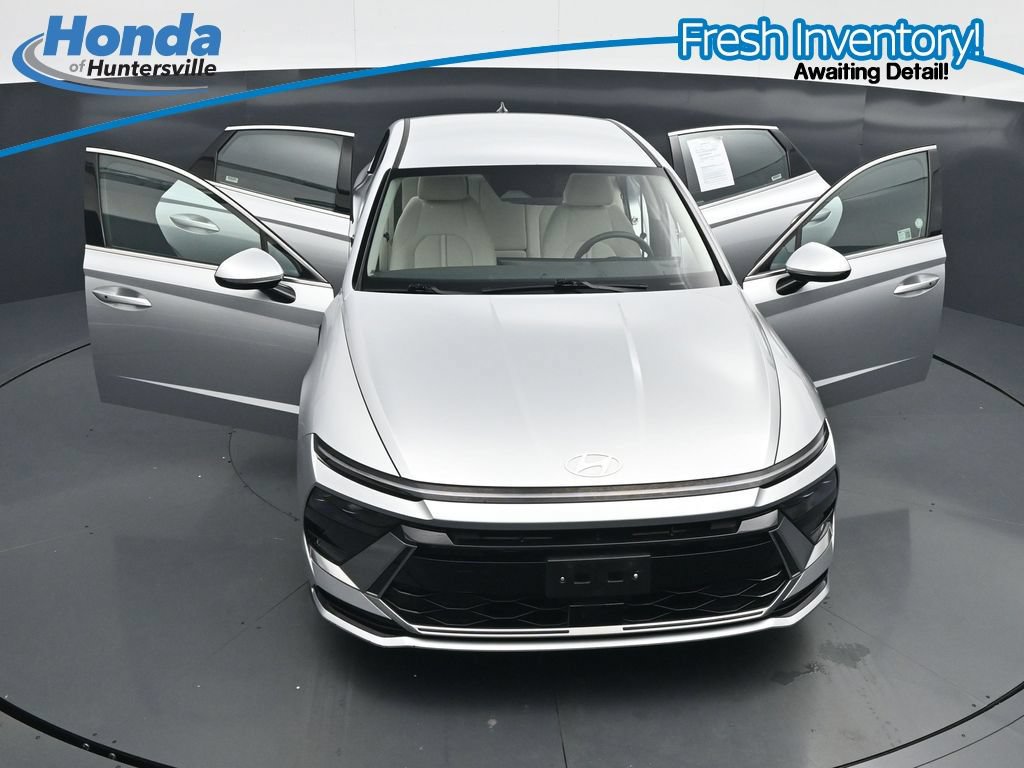 Used 2025 Hyundai Sonata SEL FWD image 40