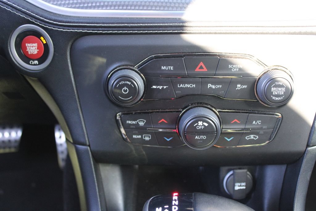 Used 2020 Dodge Charger SRT Hellcat w/ Navigation & Travel Group RWD image 20