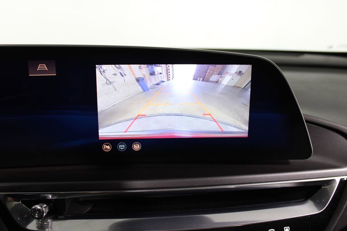 Used 2024 Cadillac Lyriq Tech RWD image 23