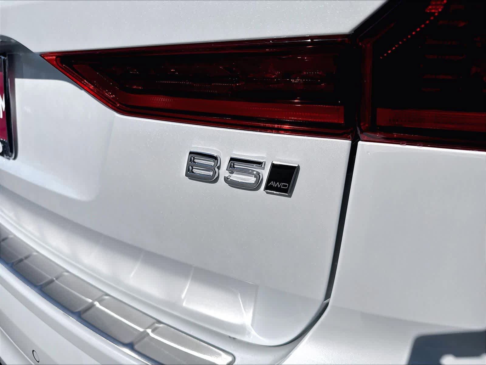 New 2026 Volvo XC60 B5 Ultra w/ Climate Package AWD/4WD image 26