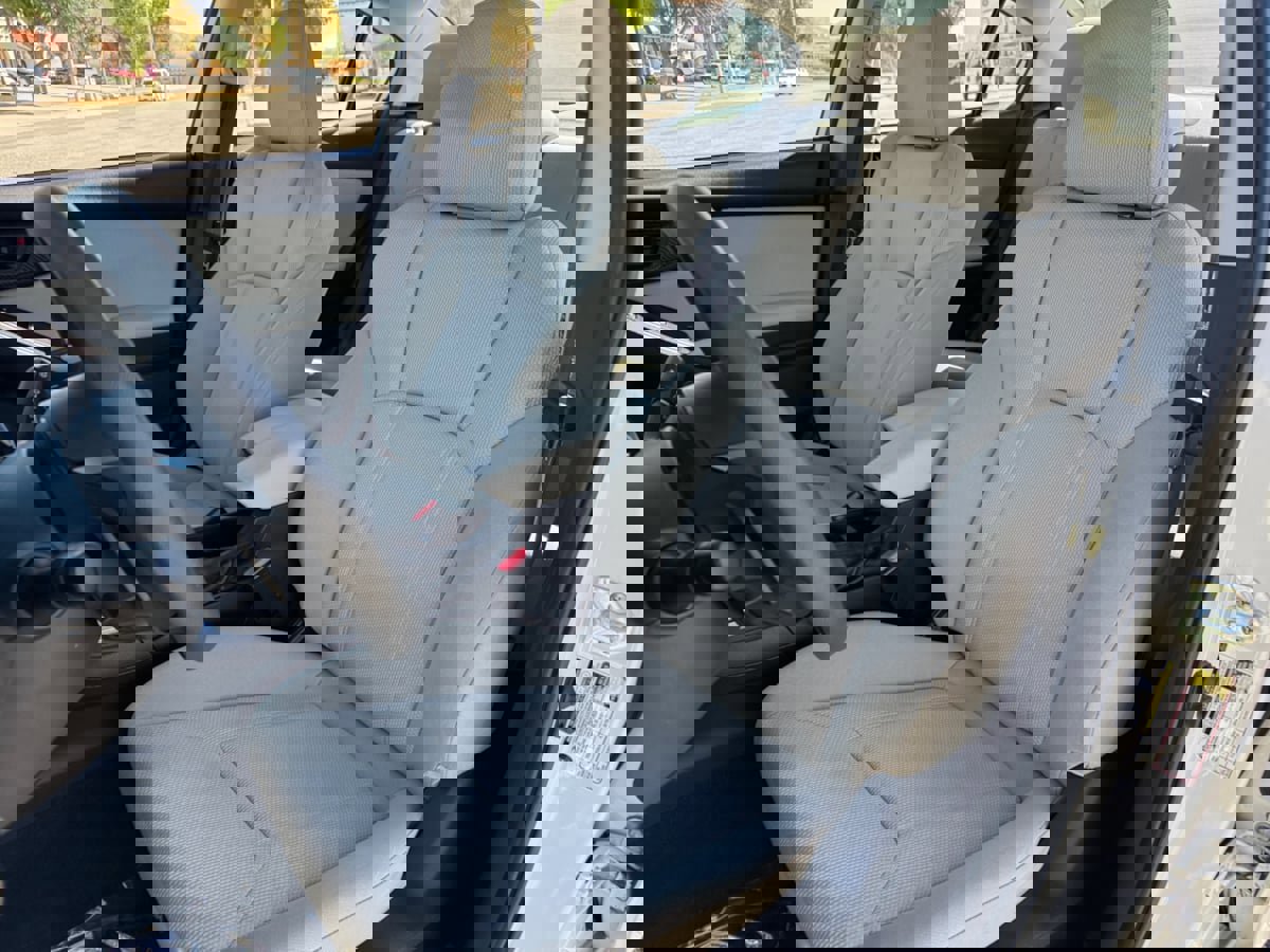 Used 2022 Subaru Impreza Premium image 17