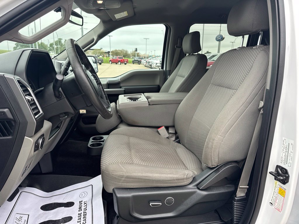 Used 2016 Ford F150 XLT w/ Equipment Group 301A Mid AWD/4WD image 4