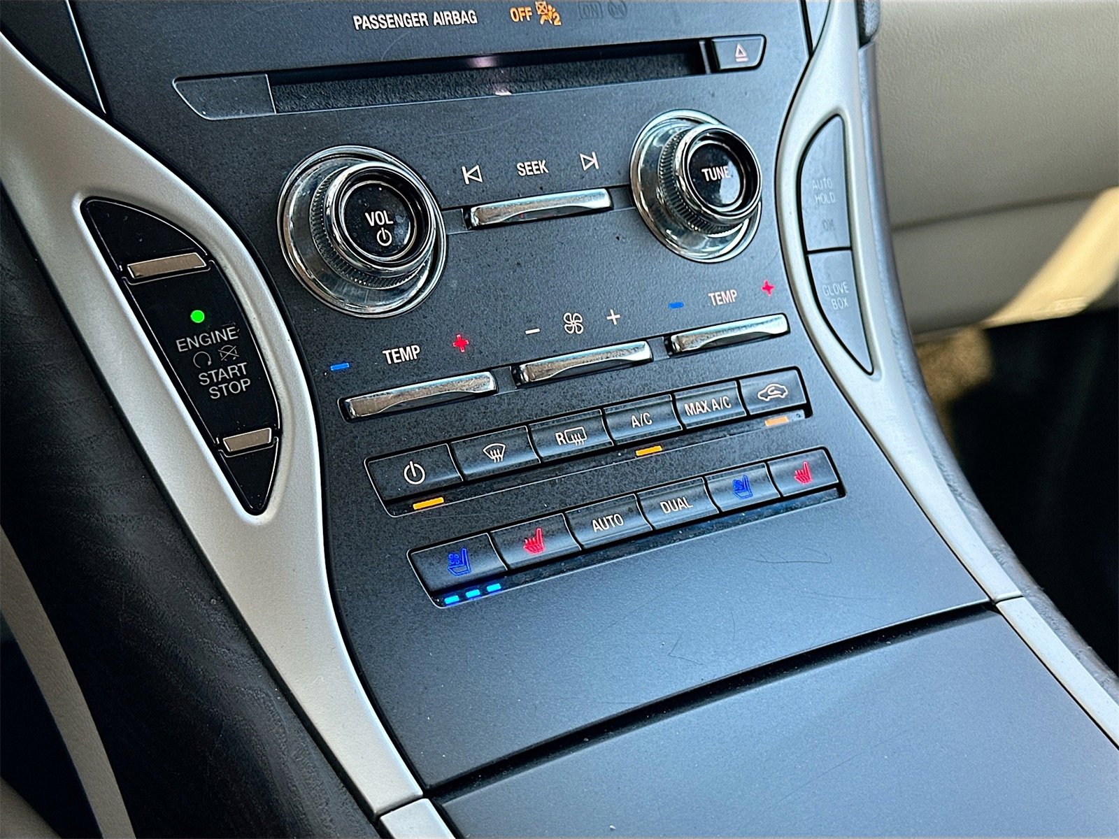 Used 2020 Lincoln Nautilus Reserve image 16