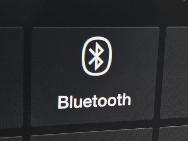 Used 2022 Ford Maverick Lariat w/ Equipment Group 500A Standard image 4