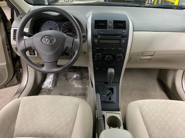 Used 2009 Toyota Corolla XLE FWD image 17