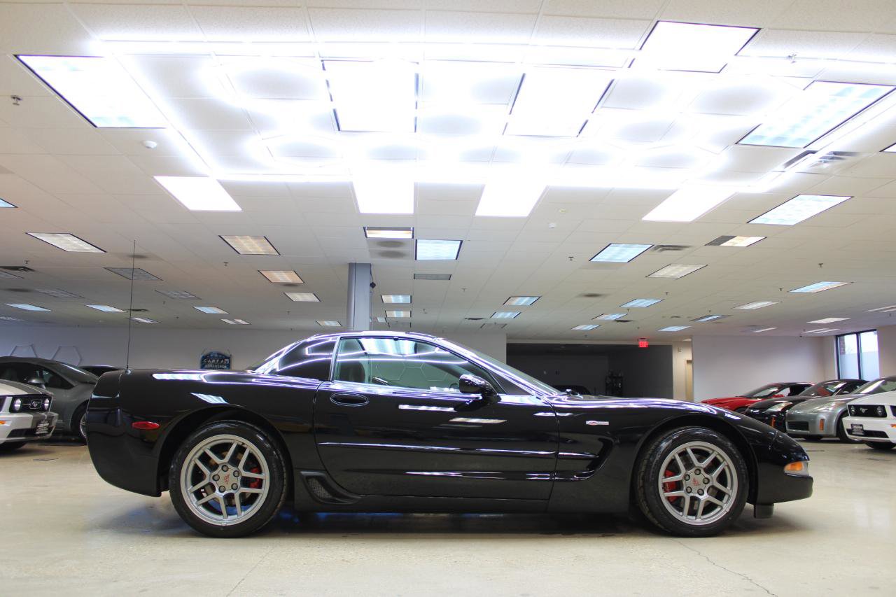 Used 2002 Chevrolet Corvette Z06 w/ Memory Pkg RWD image 30