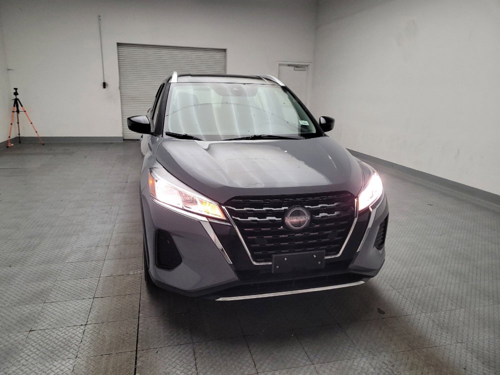 Used 2023 Nissan Kicks SV FWD image 14
