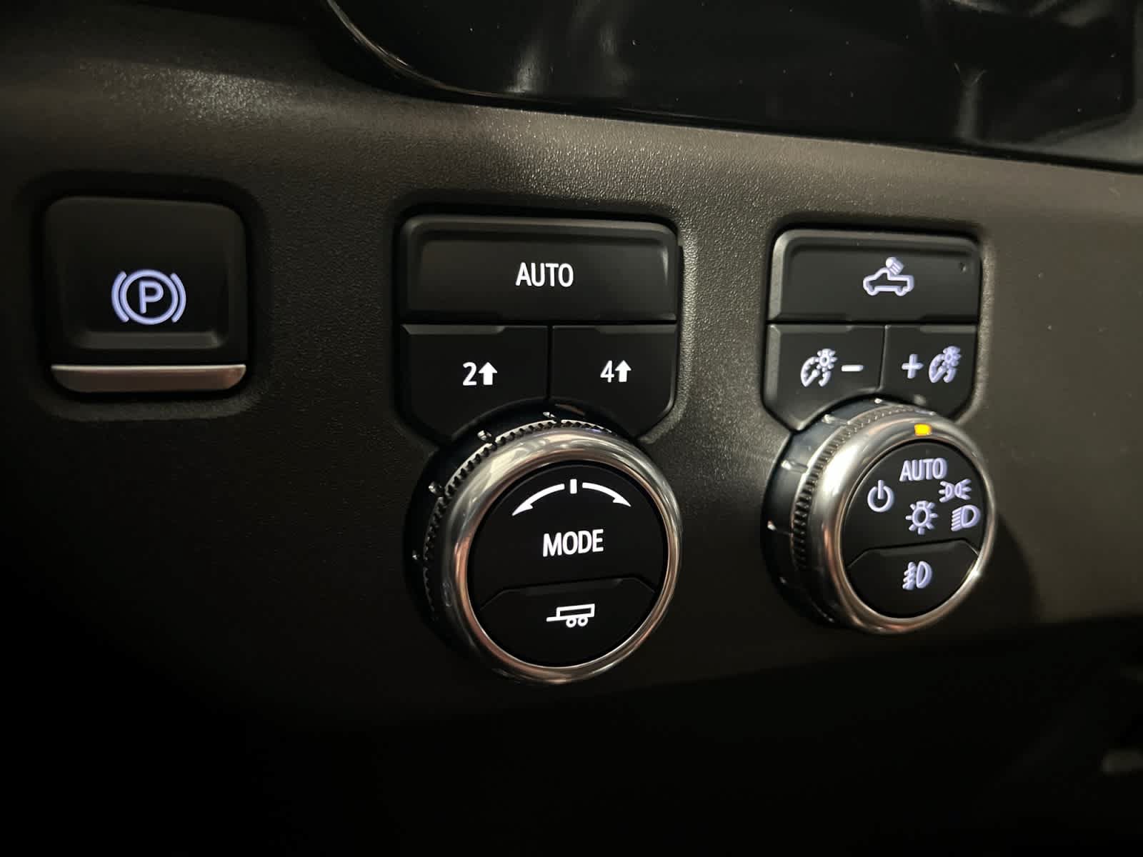 Used 2023 GMC Sierra 1500 Elevation AWD/4WD image 15