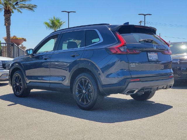 Used 2025 Honda CR-V Sport image 3