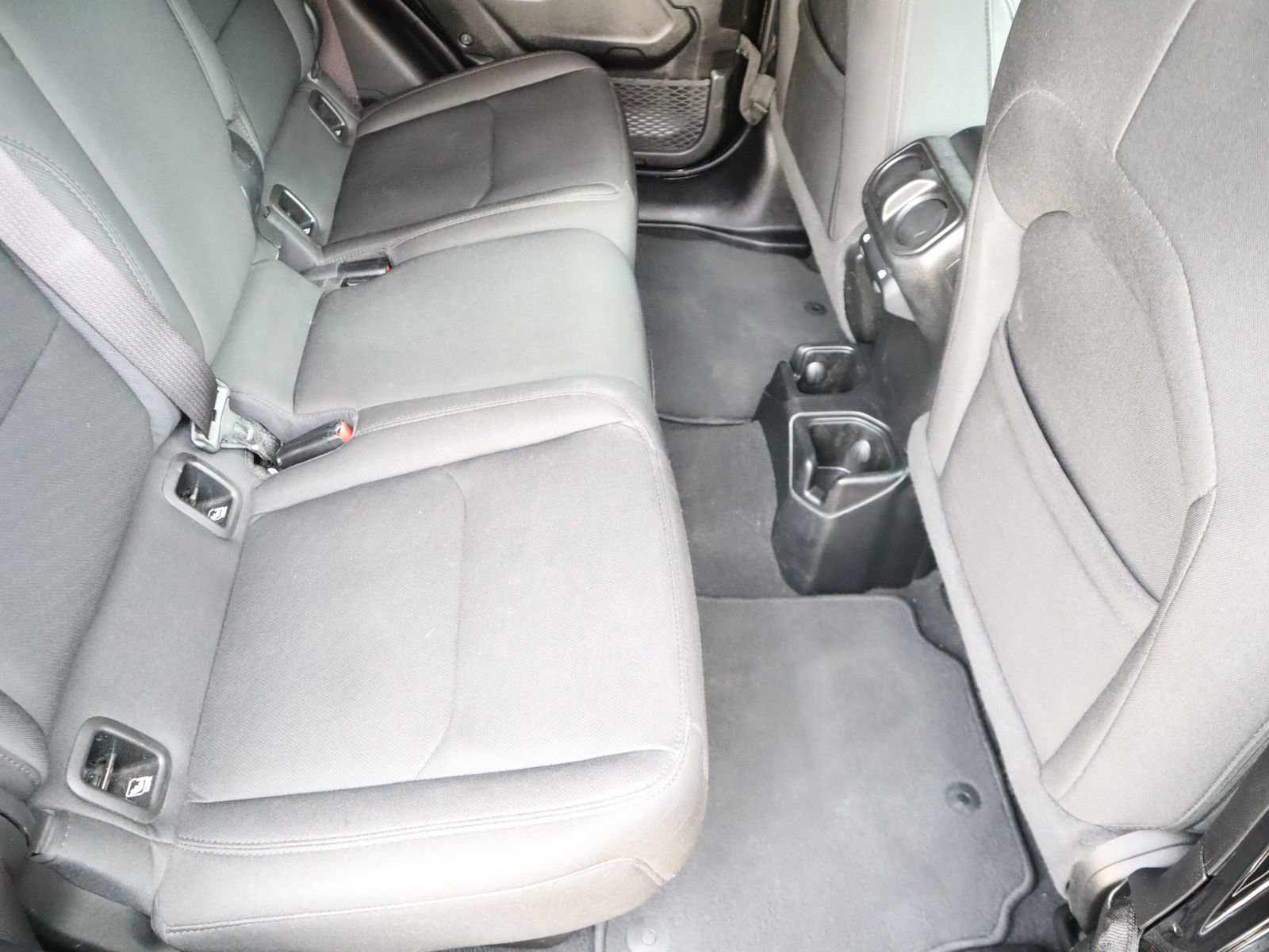 Used 2021 Jeep Gladiator Sport image 49