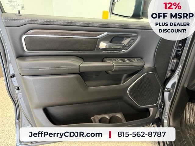 New 2026 RAM 1500 Laramie w/ Sport Appearance Package AWD/4WD image 8
