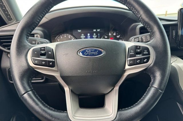 Certified 2022 Ford Explorer XLT image 26