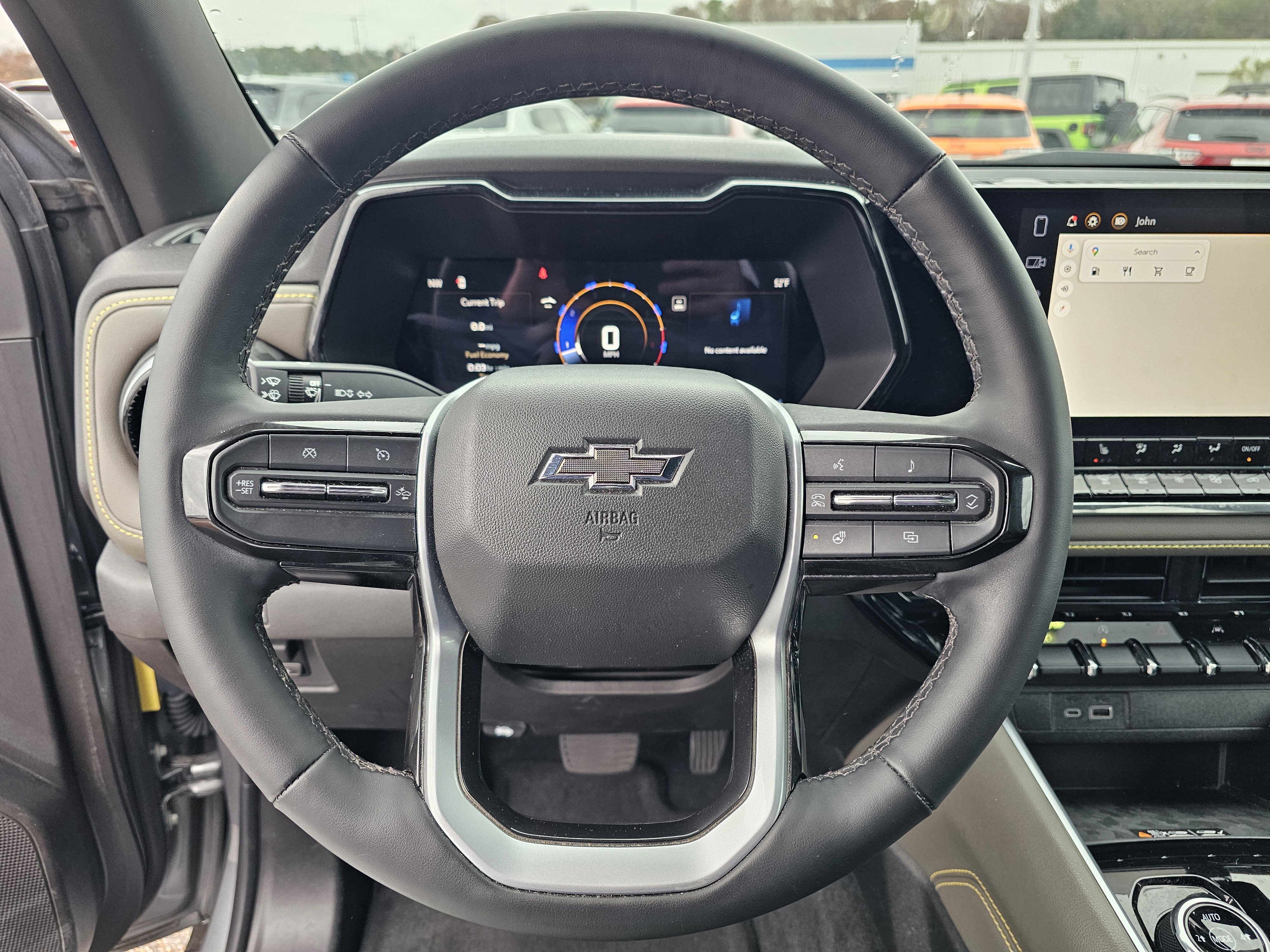 Used 2023 Chevrolet Colorado ZR2 w/ ZR2 Convenience Package III image 18