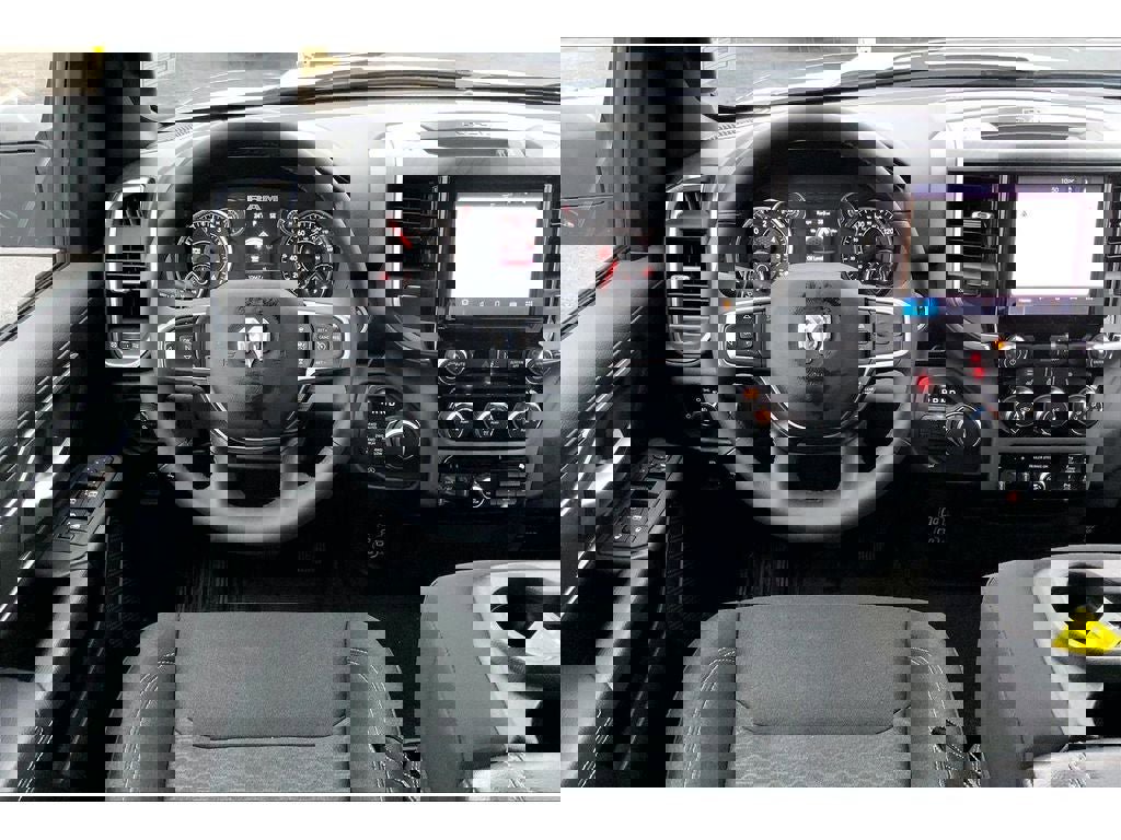 Used 2025 RAM 1500 Big Horn image 6