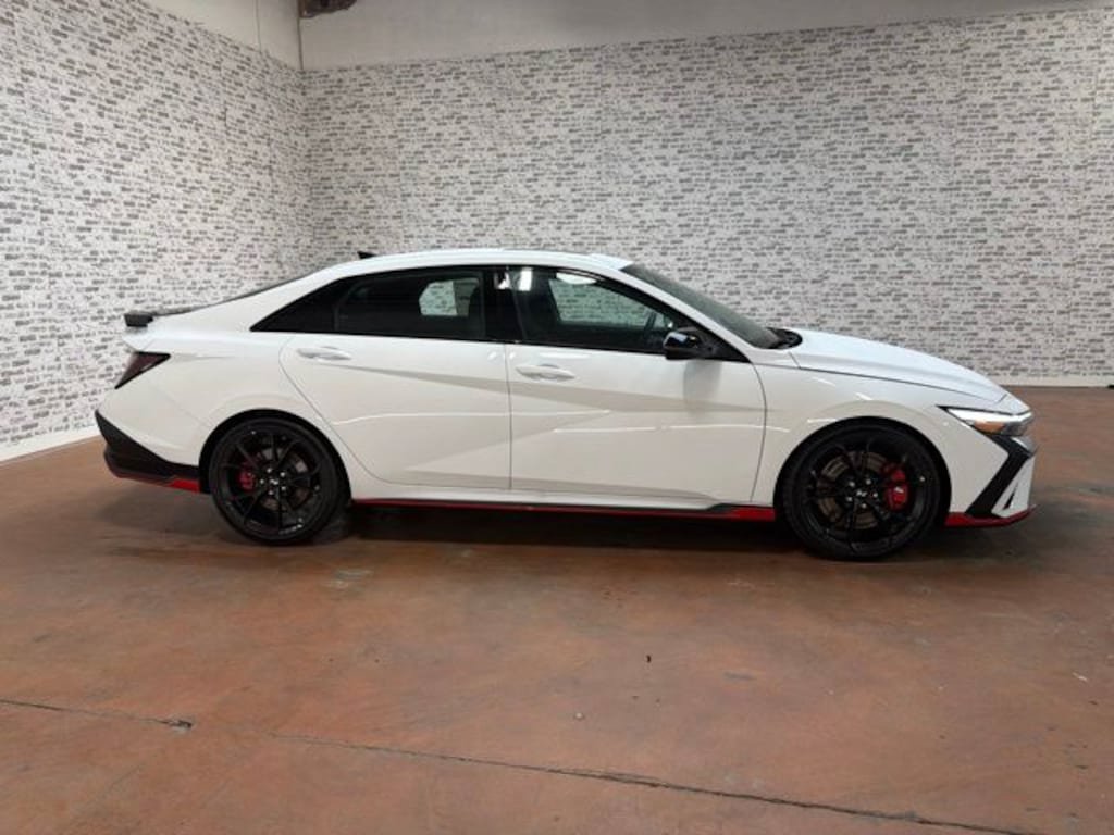 New 2026 Hyundai Elantra N FWD image 13