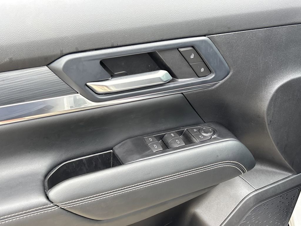 Used 2026 GMC Terrain Elevation FWD image 16