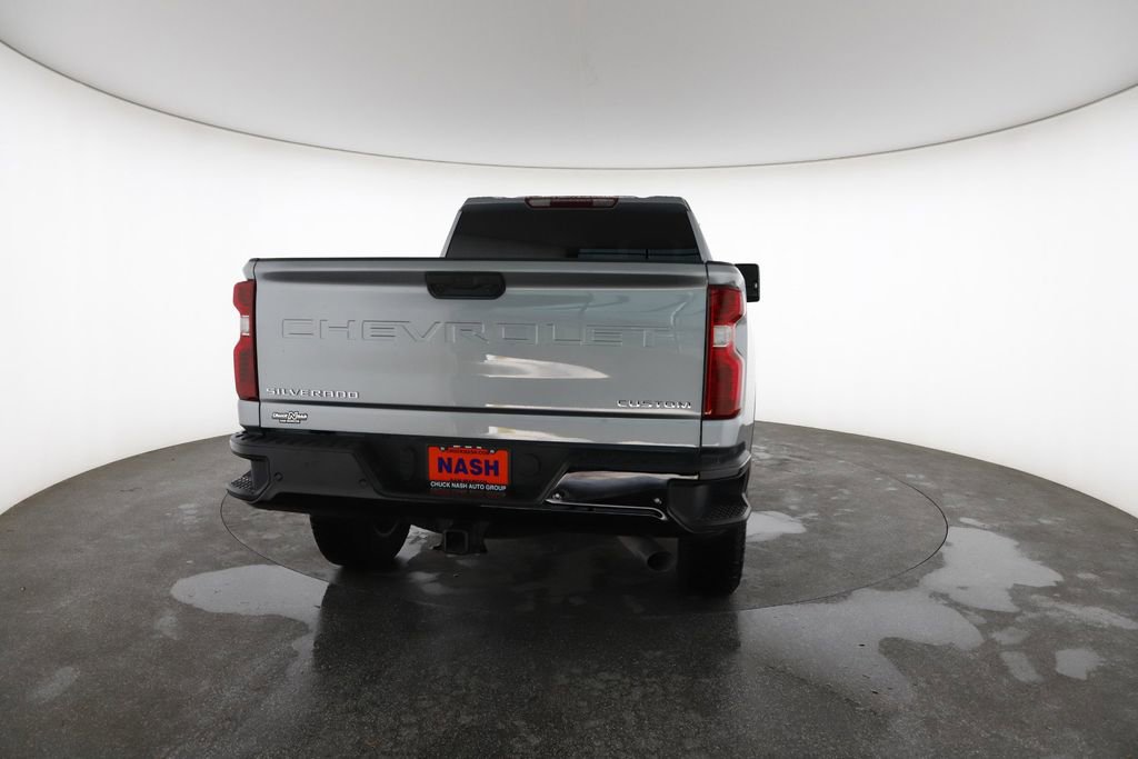 Used 2026 Chevrolet Silverado 2500 Custom w/ Custom Value Package image 11