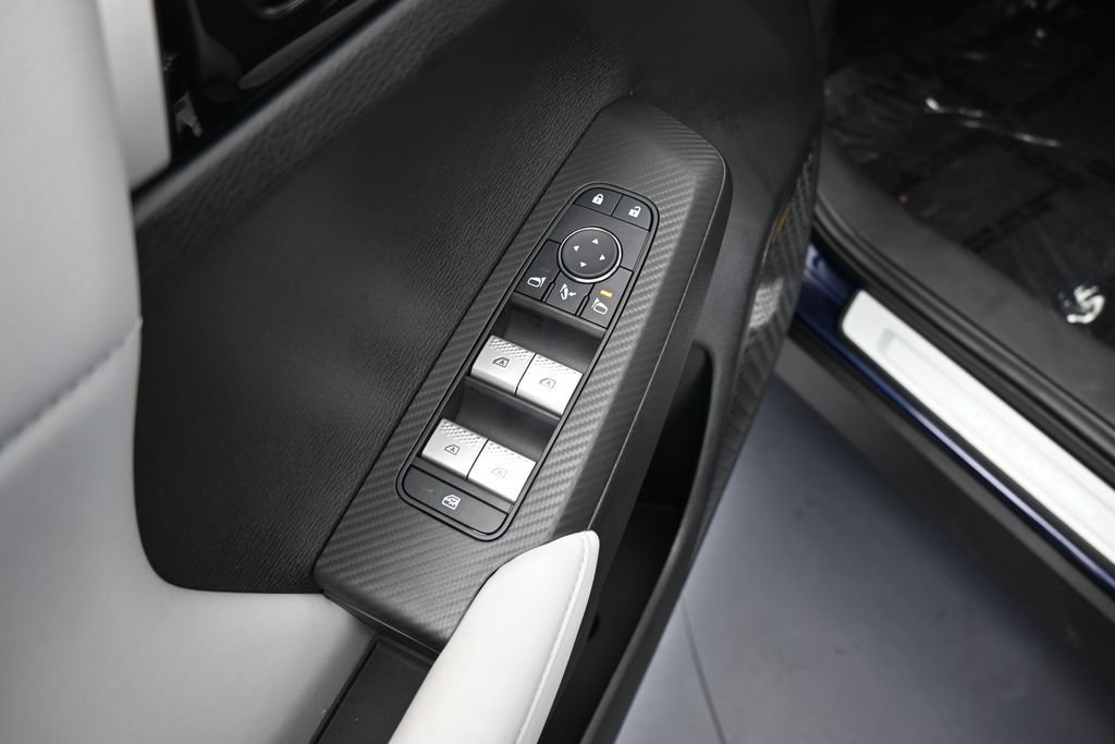 New 2026 Mitsubishi Outlander SE FWD image 15
